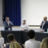 Podiumsgespräch mit Romy Biner-Hauser, Jean-Christoph Lehner, Astrid Hutter, Mathias Bellwald und Moderatorin Priska Dellberg.